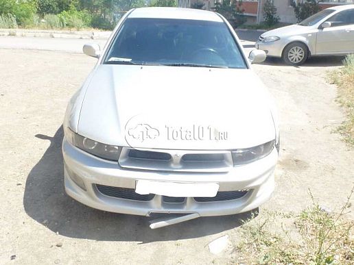 Mitsubishi Galant