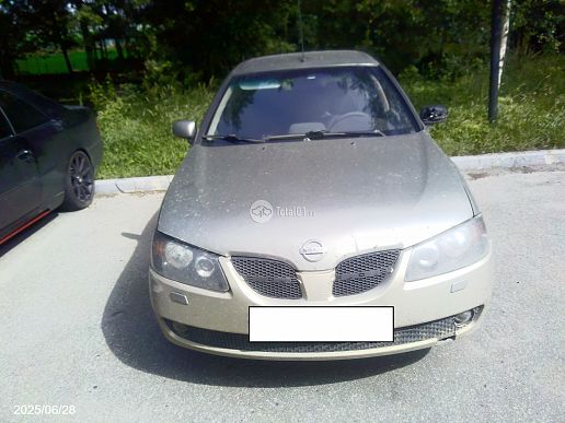 Nissan Almera
