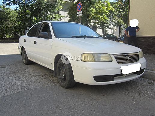 Nissan Sunny