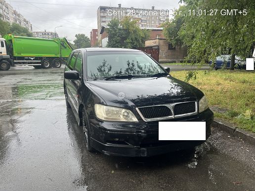 Mitsubishi Lancer Cedia