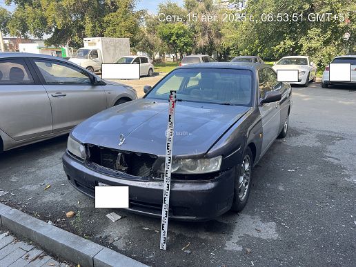 Nissan Laurel