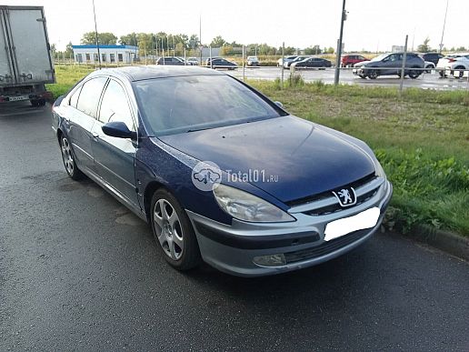 Peugeot 607