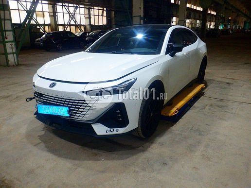 Changan UNI-V