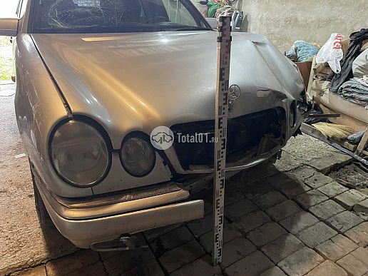 Mercedes-Benz E-класс