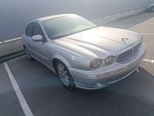 Jaguar X-type