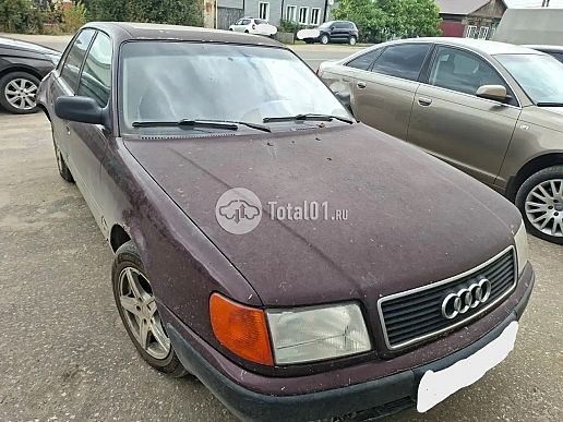 Audi 100