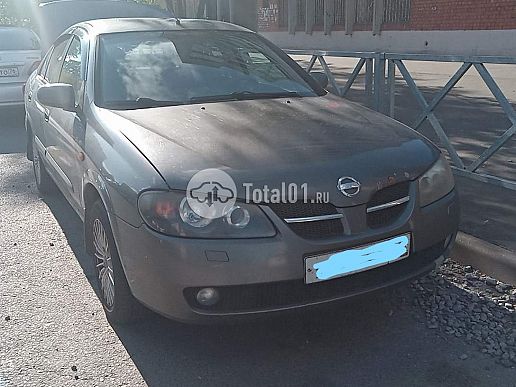 Nissan Almera