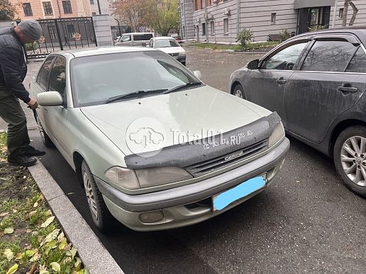 Toyota Carina